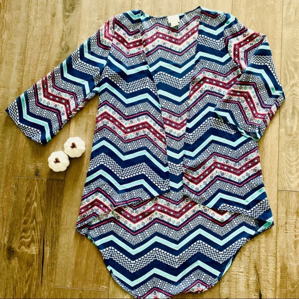 Lashes Aztec Print Komono Size Medium